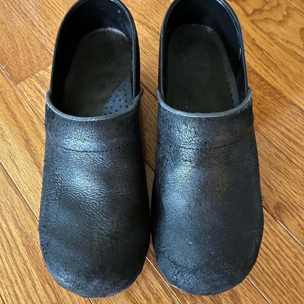 Sanita Clogs Woman Size 38 Black Leather Good Condition